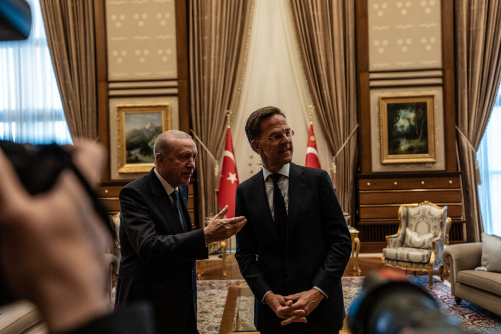 ''Bu yıl Türkiye, dört ay arayla önce NATO Zirvesi’ne, ardından COP31’e ev sahipliği yapacak. Böylelikle aynı sene içinde savunma ve iklim gündemlerinin en önemli zirvelerine ev sahipliği yapan ilk ülke olacak.''
